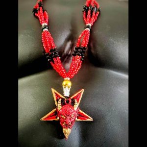 Collar Ritual Rojo y Negro con Cabeza de Macho Cabrío y Pent - collar Elekes Orisha Yoruba mayoreo Houston Texas