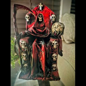 Santa Muerte Papel Maché sentada roja - figuras religiosas mayoreo Houston Texas